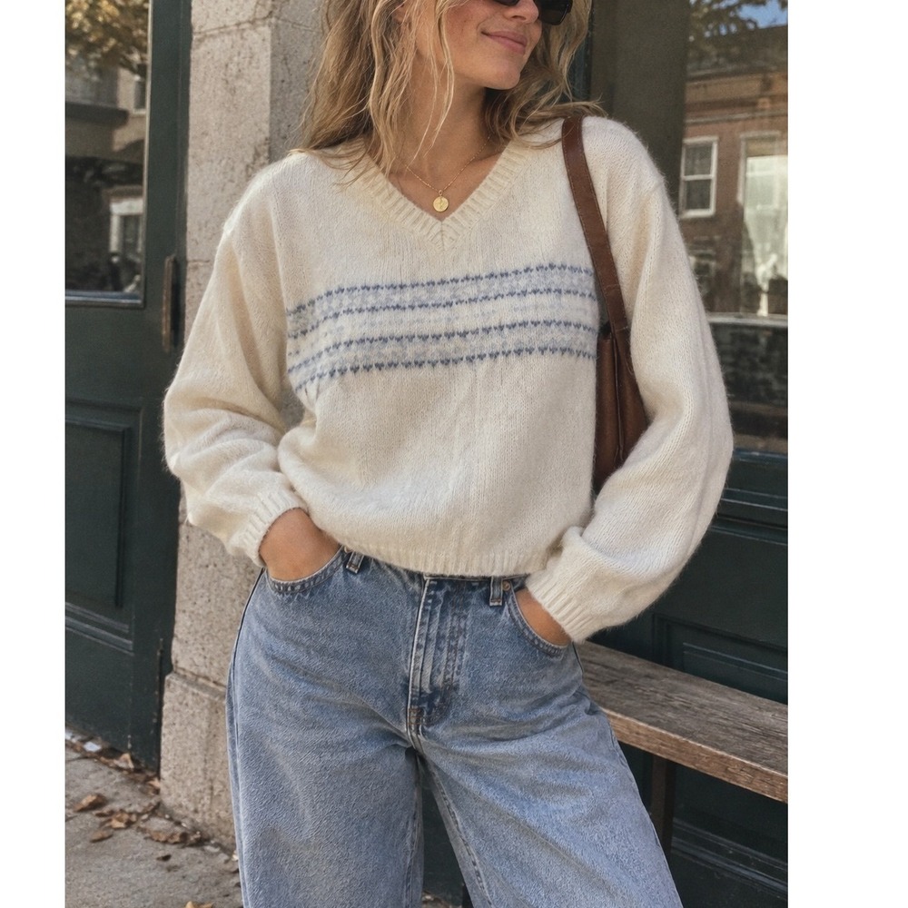 Vintage 90s Women's Angora Blend Sweater Cream Fair Isle Striped Cropped- S
